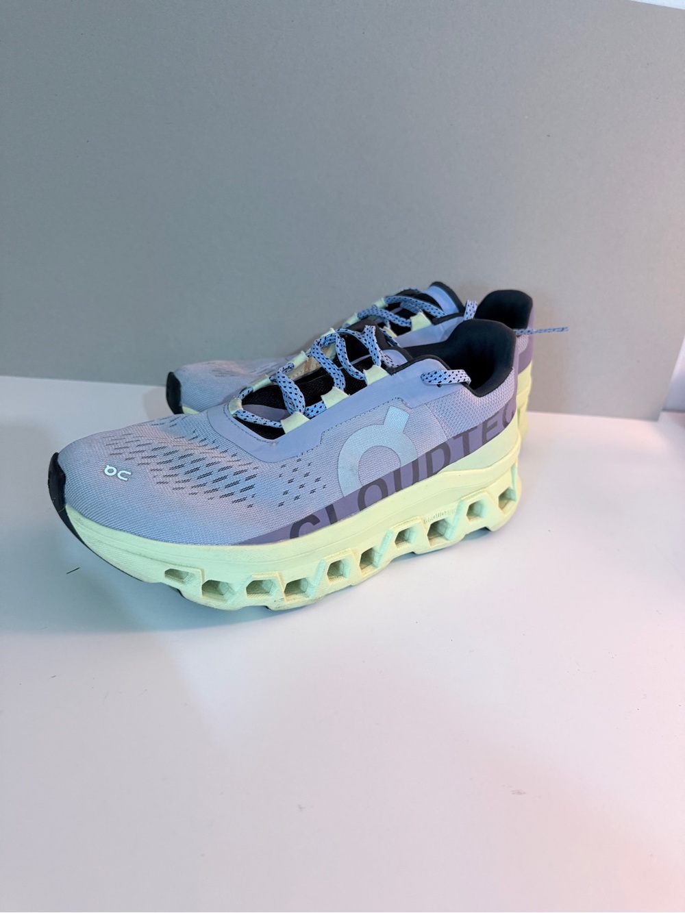 On Running Women's Lavender and Light Green Cloudstratus Athletic Shoes - Picture 2 of 4